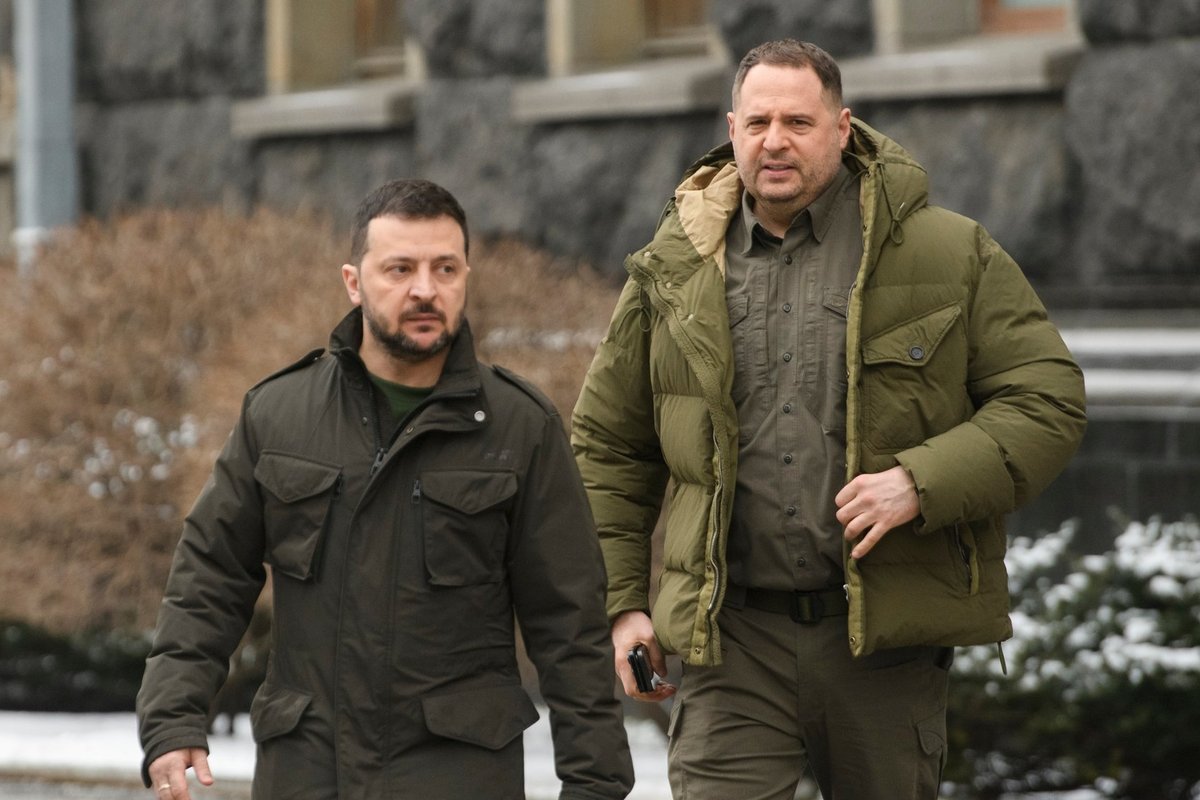 Po kratų Jermako bute paskleisti suklastoti jo ir Zelenskio Izraelio ir Didžiosios Britanijos pasai