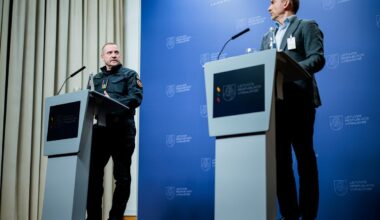 VST ir „Oro navigacijos“ atstovų komentarai dėl hibridinių grėsmių iš Baltarusijos - Delfi