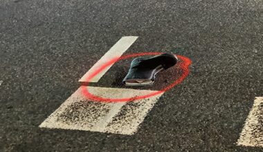 Magistralėje A 1 moterį pervažiavo 3 automobiliai