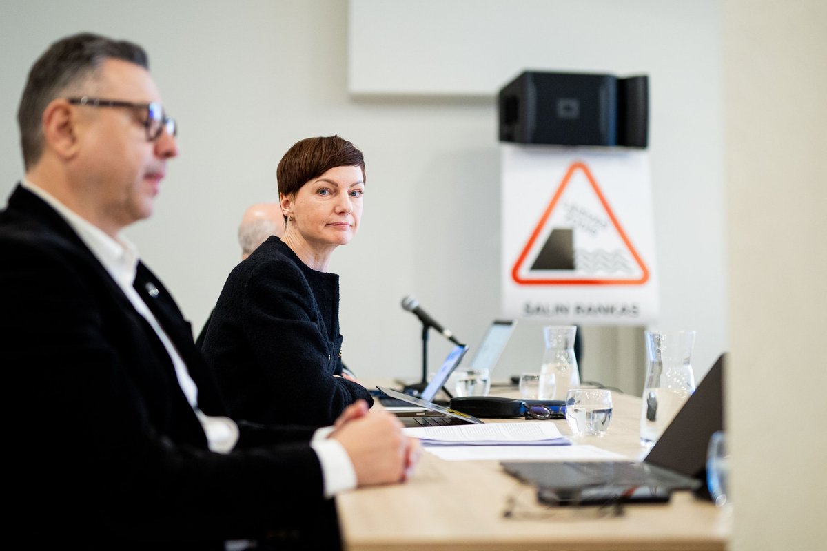 Garbačiauskaitė-Budrienė ragina tarybą atsistatydinti kartu