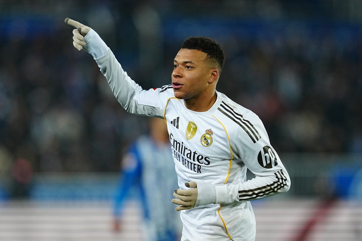 Mbappe iš PSG klubo prisiteisė įspūdingą pinigų sumą