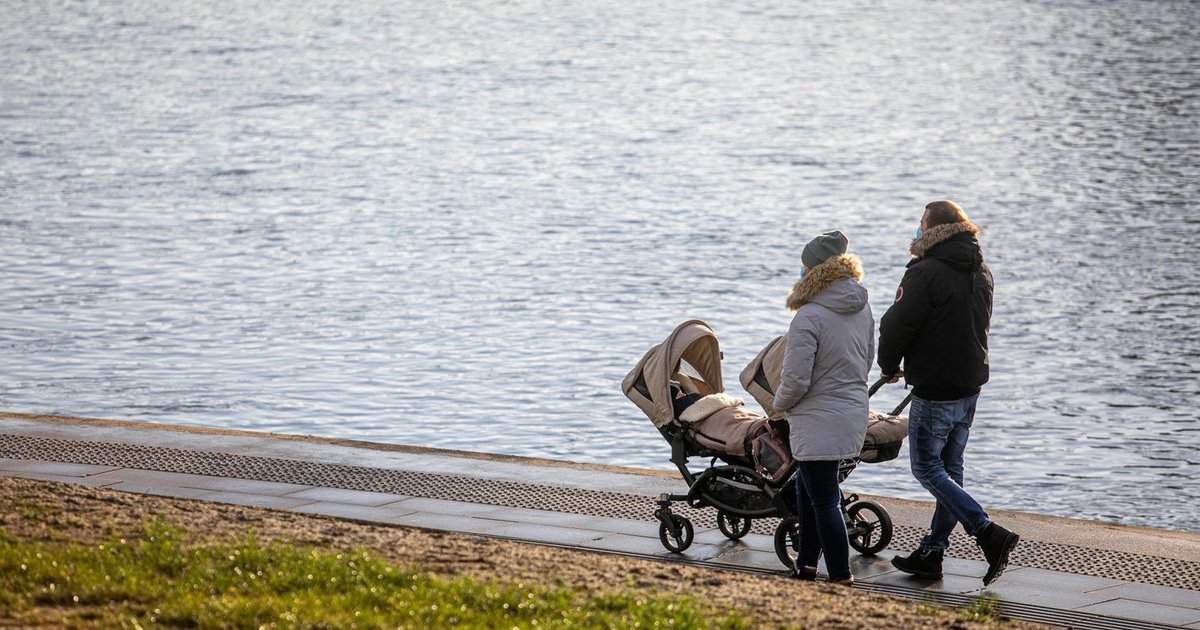 Kiekvienam vaikui – po 10 eurų per mėnesį pensijai kaupti: o kaip Lietuvoje?