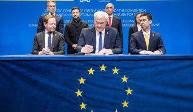 Europos valstybės susitarė steigti Ukrainos reikalavimų komisiją