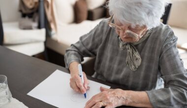 Eskpertai nustatė, kad demencijos šaknys siekia vaikystę