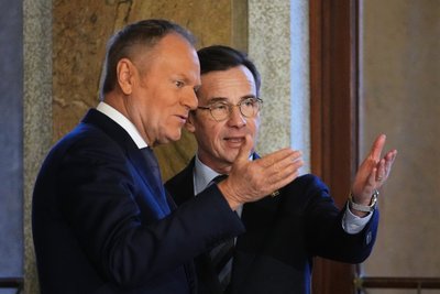 Tuskas: Kremliaus reakcija į derybų rezultatus daug vilčių neteikia