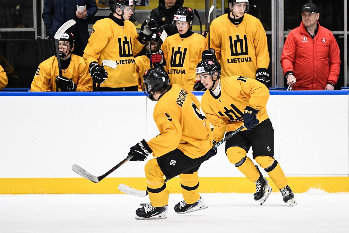 Lietuvos jaunimo ledo ritulio rinktinė nugalėjo italus