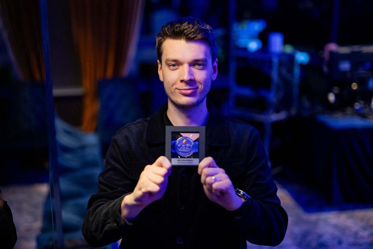 Josvydas Elinskas apdovanotas už geriausią metų sporto kadrą