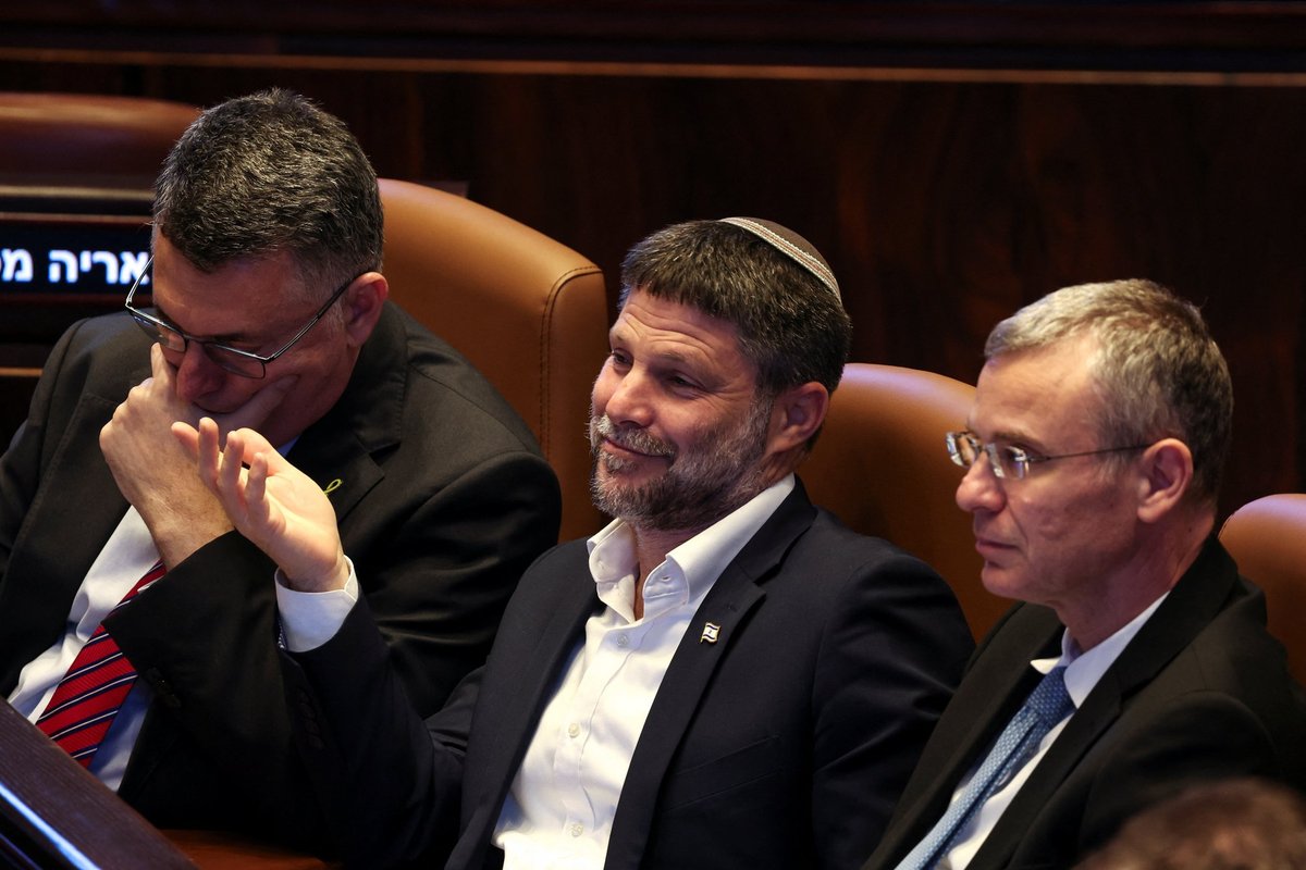 Kraštutinių dešiniųjų pažiūrų Izraelio ministras sako, kad pritarta 19-ai naujų gyvenviečių Vakarų Krante