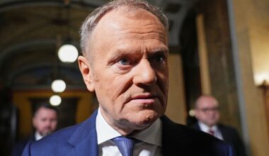 Tuskas: Kremliaus reakcija į derybų rezultatus daug vilčių neteikia