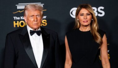 Paviešintas privatus Melanios ir Trumpo pokalbis: viena frazė sukėlė audrą