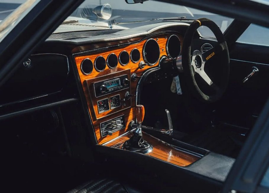 Toyota 2000 GT (nuotr. Colombo & Co/Screenshot) 