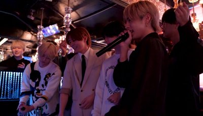 Dėl gražių vyrų dėmesio įklimpsta į skolas 