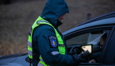 Tauragėje neblaivus Lietuvos kariuomenės karys vairavo automobilį