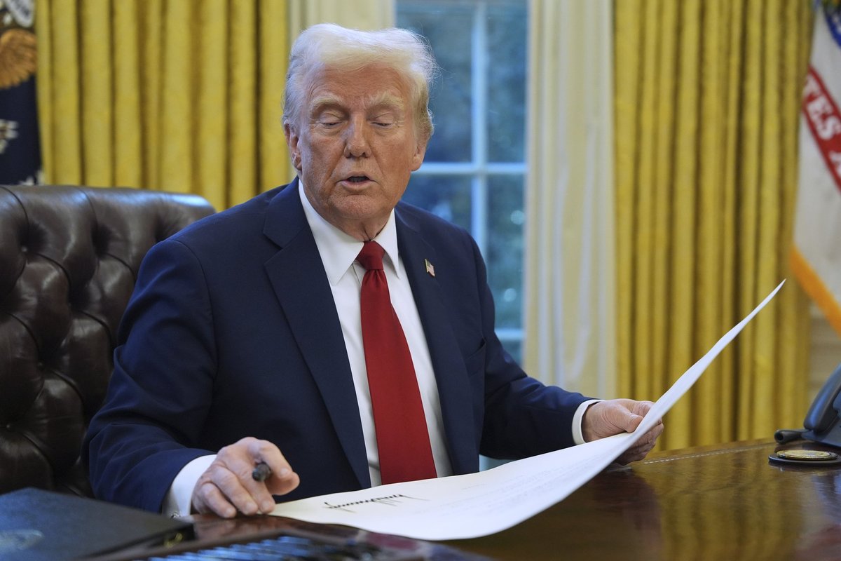 Karas Ukrainoje. Merzas: Trumpui pateikti Ukrainos pasiūlymai dėl teritorinių nuolaidų - Delfi