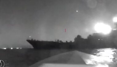 Ukraina atakavo rusų tanklaivį: panaudotas jūrinis dronas - tv3.lt