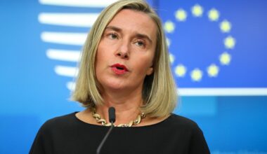 Sulaikyta buvusi ES užsienio politikos vadovė Federica Mogherini