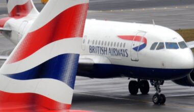 „British Airways“ skrydžio metu lietuvis grabaliojo moterį