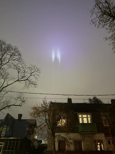 Šviesuliai danguje virš Vilniaus