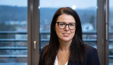 MB vadovo atlyginimas pagal civilinę paslaugų sutartį: ką reikia žinoti 2026 m.