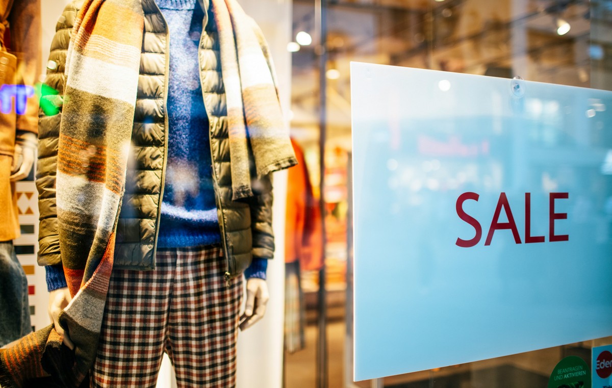 dauguma žadėjo nieko nepirkti, bet išleido trečdaliu daugiau nei pernai