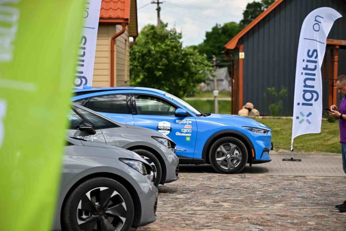 IGNITIS ON elektromobilių varžybos