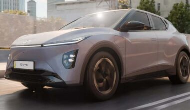 Pigiau jau būtų nebegali? Mažai žinomas gamintojas siūlo neįtikėtinai pigų elektromobilį