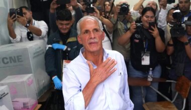 Hondūro prezidento rinkimus laimėjo D. Trumpo remiamas N. Asfura