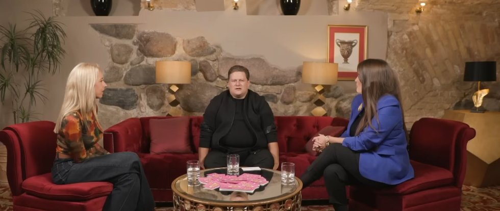 Merūnas Vitulskis tinklalaidėje „Nusirenk iki pusės“ (nuotr. YouTube)