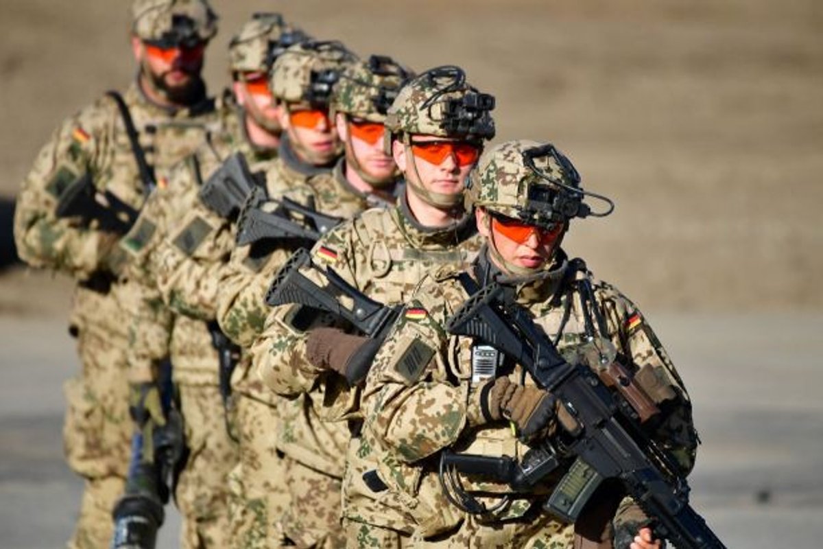 Karas Ukrainoje. „Politico“: Vokietija sukūrė slaptą planą, jei prasidėtų karas - Delfi