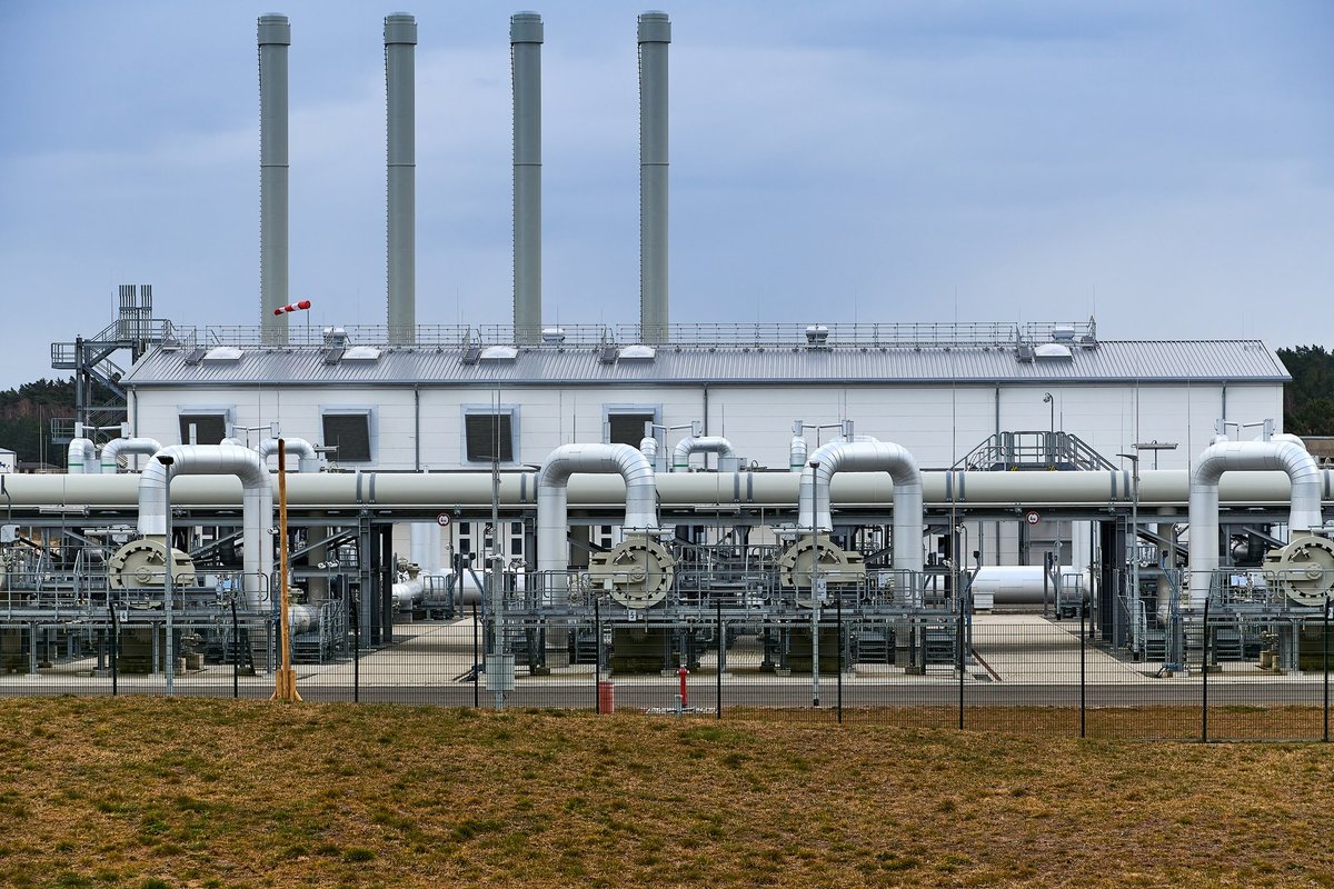 ES nusprendė palaipsniui atsisakyti rusiškų dujų