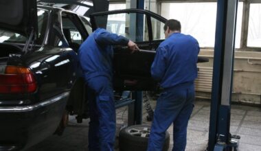 Ryte – šokas: „be defektų“ ir „puikios būklės“ automobilis nebeužsivedė