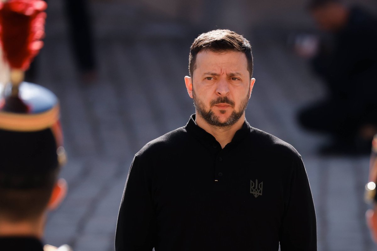 Karas Ukrainoje. Žiniasklaida: Zelenskis derybose vienos ribos peržengti nežada - Delfi