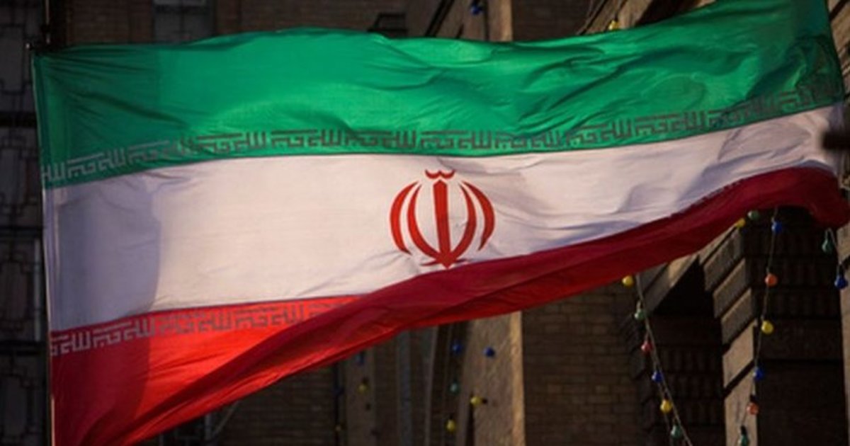 Irano revoliucinė gvardija pradėjo karinio jūrų laivyno pratybas Persijos įlankoje