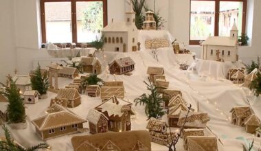 Šeimos idėja, tapusi kaimo tradicija: unikalus miniatiūrinis miestelis iš meduolių