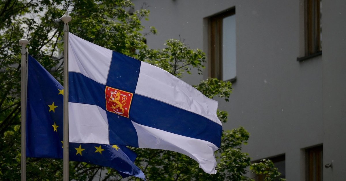 Suomijoje sulaikytas laivas įtariamas pažeidęs telekomunikacijų kabelį