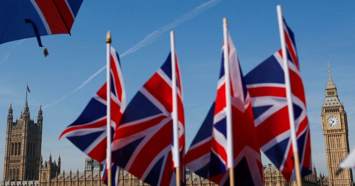 JK būsto kainos lapkritį kilo lėčiausiai nuo pernai kovo, praneša „Halifax“