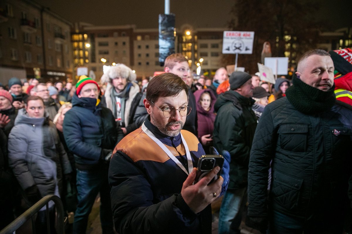 Mitingo metu įvyko konfliktas – Celofanas buvo sulaikytas už smūgį Valdui Bartkevičiui