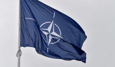 JAV – pasiūlymas trauktis iš NATO