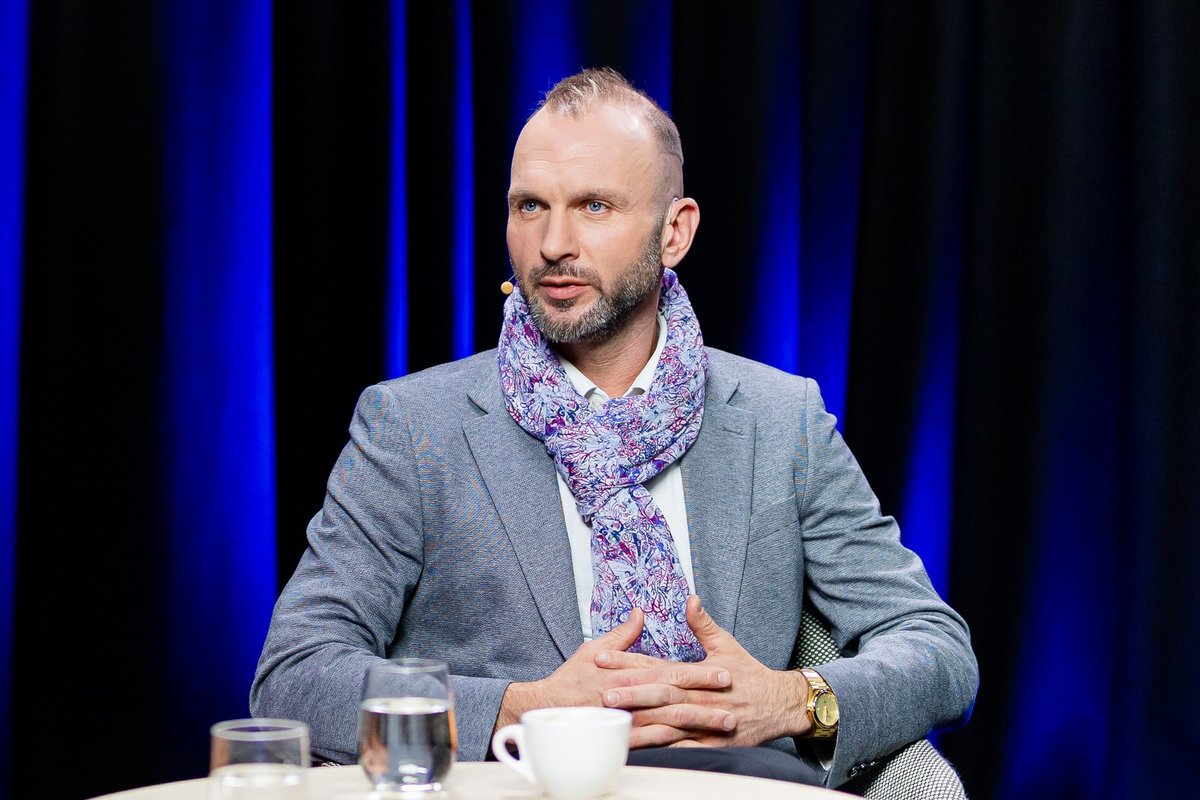 Rekordus fiksuojantis Vainauskas džiaugiasi už Kalnietį