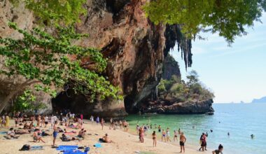 Rekomenduoja susilaikyti nuo kelionių į tam tikras Tailando vietas