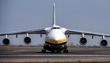 Lietuvoje nusileido ypatingas orlaivis – ukrainietiškas dangaus milžinas „Antonov“