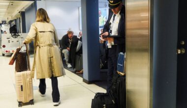 Vykstantiems į JAV teks parodyti soc. tinklų istoriją?