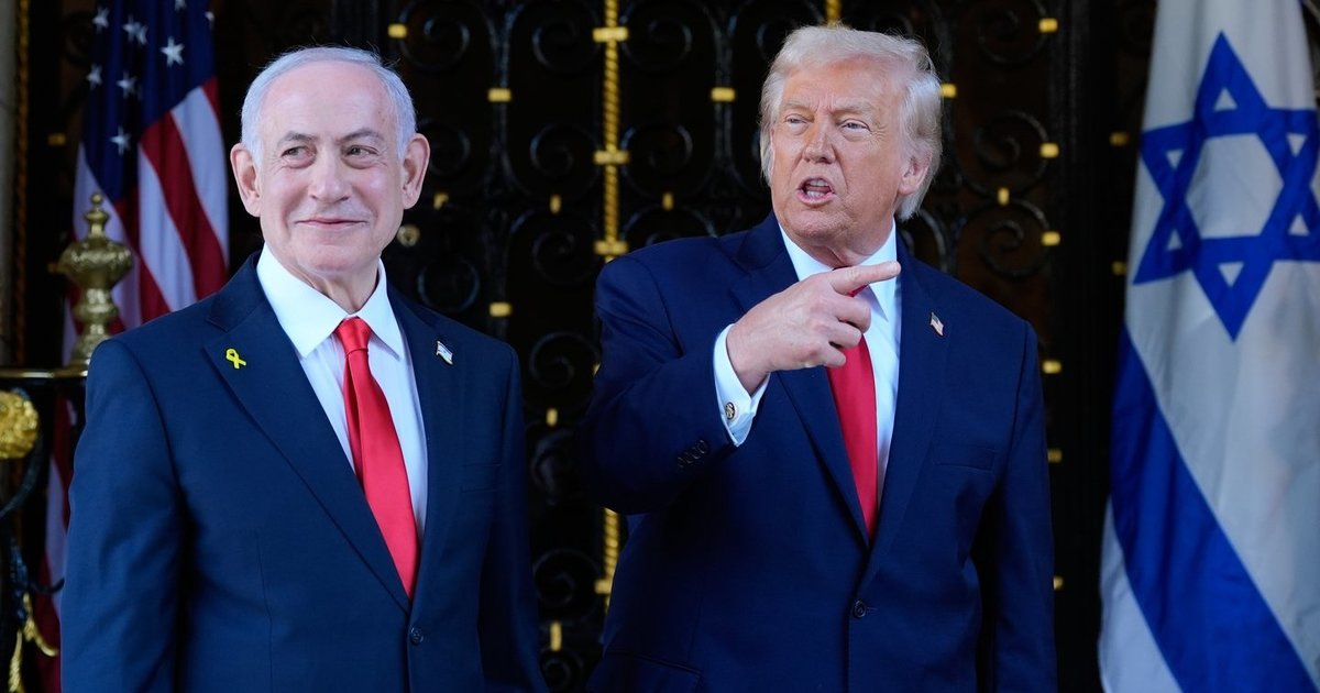 Trumpas įspėjo Iraną ir grasino griežtomis pasekmėmis „Hamas“ dėl nusiginklavimo Gazos Ruože