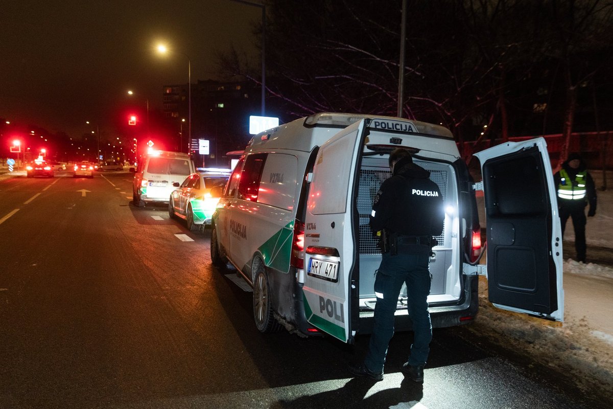 Narkotikai per „Telegram“ ir paštomatus: teismas skyrė ilgas laisvės atėmimo bausmes