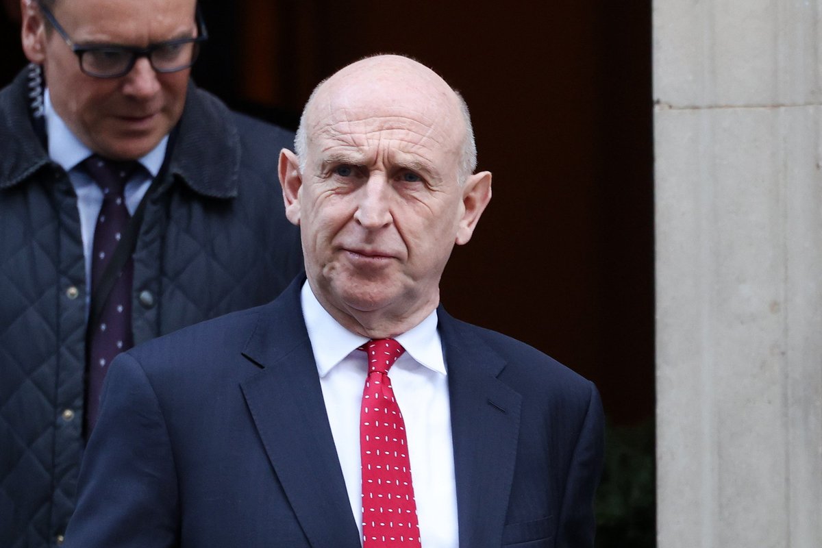 JK kuria karines jūrų pajėgas povandeniniams kabeliams apsaugoti