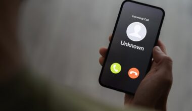 Sukčiai iš dviejų moterų išviliojo 68 tūkst. eurų