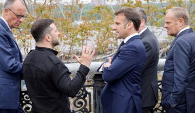 Europos lyderiai per privatų pokalbį įspėjo Zelenskį