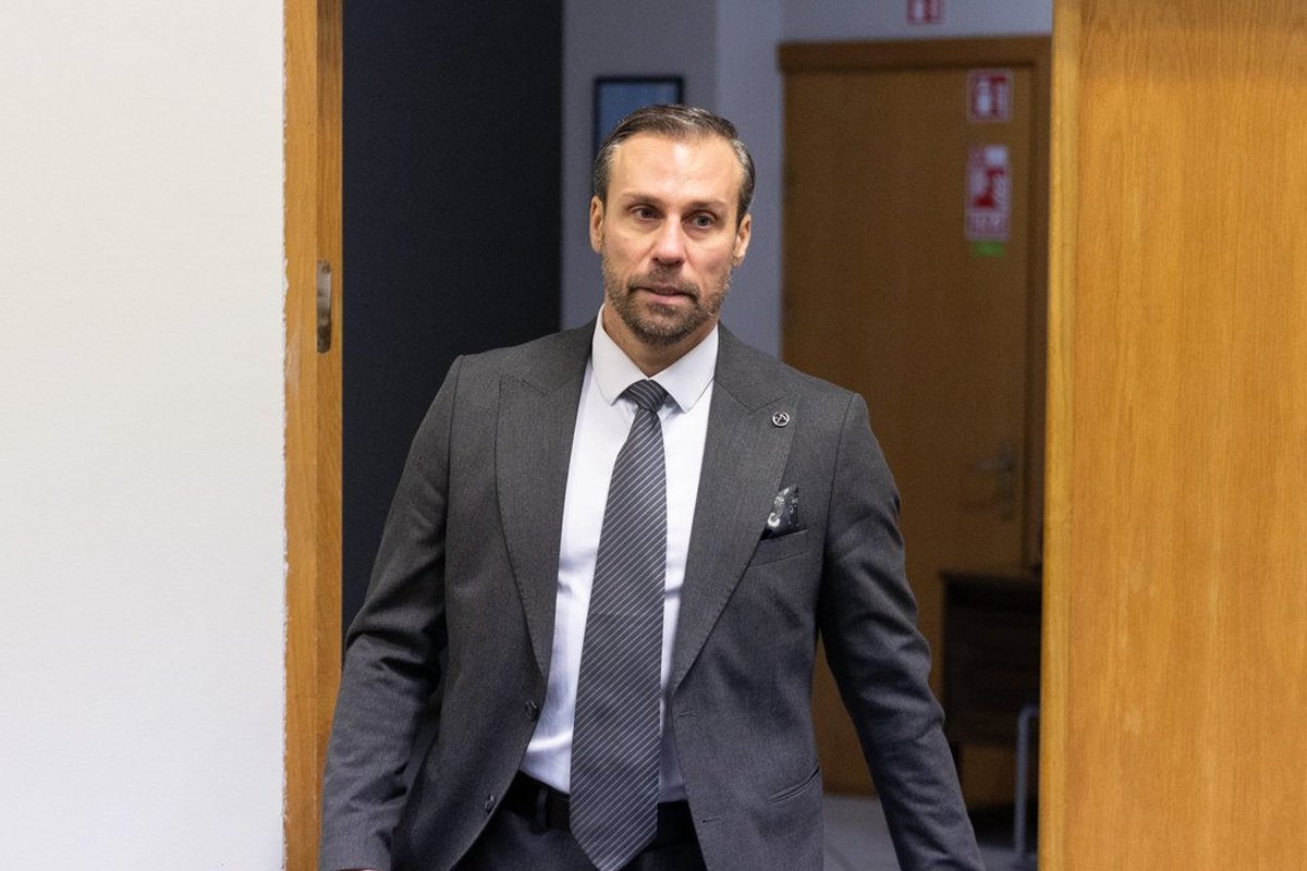 Nuteistas šokėjas Andrius Kandelis – apribota jo laisvė