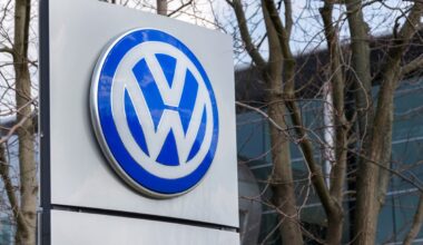Po beveik 90 metų veiklos Vokietijoje uždaroma legendinė „Volkswagen“ gamykla