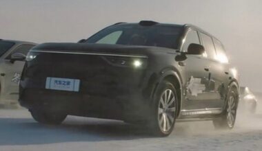 Išbandė elektromobilius -25°C šaltyje: net ir geriausias modelis nuvažiavo tik pusę deklaruoto atstumo